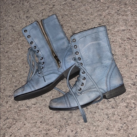 Steve Madden distressed boots - Picture 2 of 6